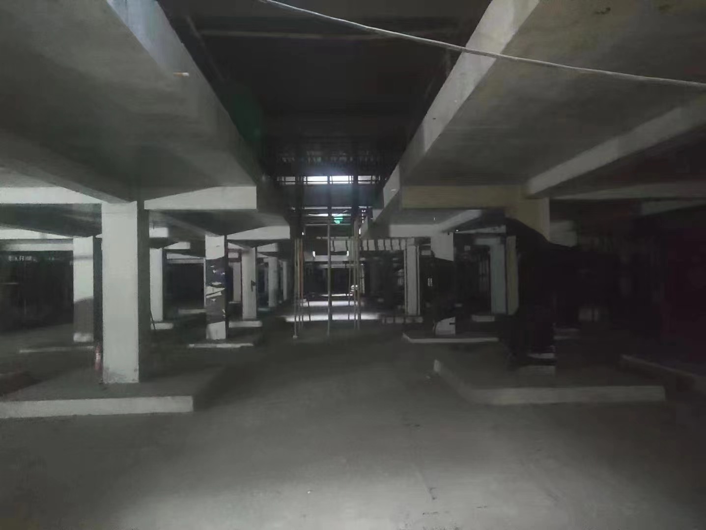 广州山东又一个上海博普LOFT车库拔地而起